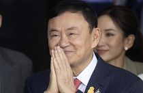 Таксин Чинават по прибытии в аэропорт Бангкока, незадолго до ареста, 22 июля 2023 г.