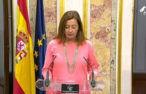 قالت رئيسة مجلس النواب الإسباني، فرانسينا أرمنغول، إن الملك فيليبي السادس عين الزعيم اليميني ألبرتو نونييس فيخو لمحاولة أداء اليمين كرئيس جديد للحكومة الإسبانية، 22 آب 2023،