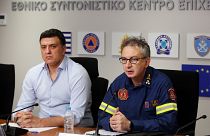 Ο υπουργός Κλιματικής Κρίσης και Πολιτικής Προστασίας και ο Αρχηγός της Πυροσβεστικής