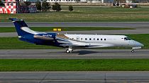 RA-02795 در فرودگاهی در سن پترزبورگ روسیه در نهم مه ۲۰۲۳.