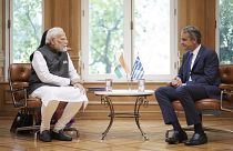 Ο Έλληνας πρωθυπουργός, Κυριάκος Μητσοτάκης, με τον Ινδό ομόλογό του, Ναρέντρα Μόντι