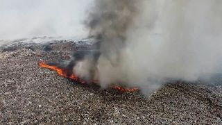 إعلان حالة الطوارئ الصحية في إندونيسيا نتيجة الحريق