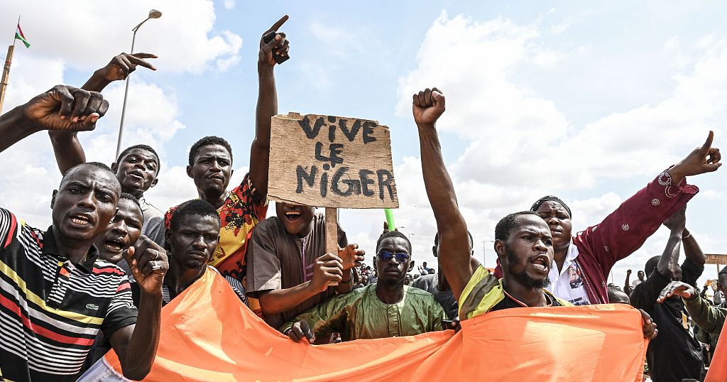 Niger: crowds rally in Niamey demanding French troops leave