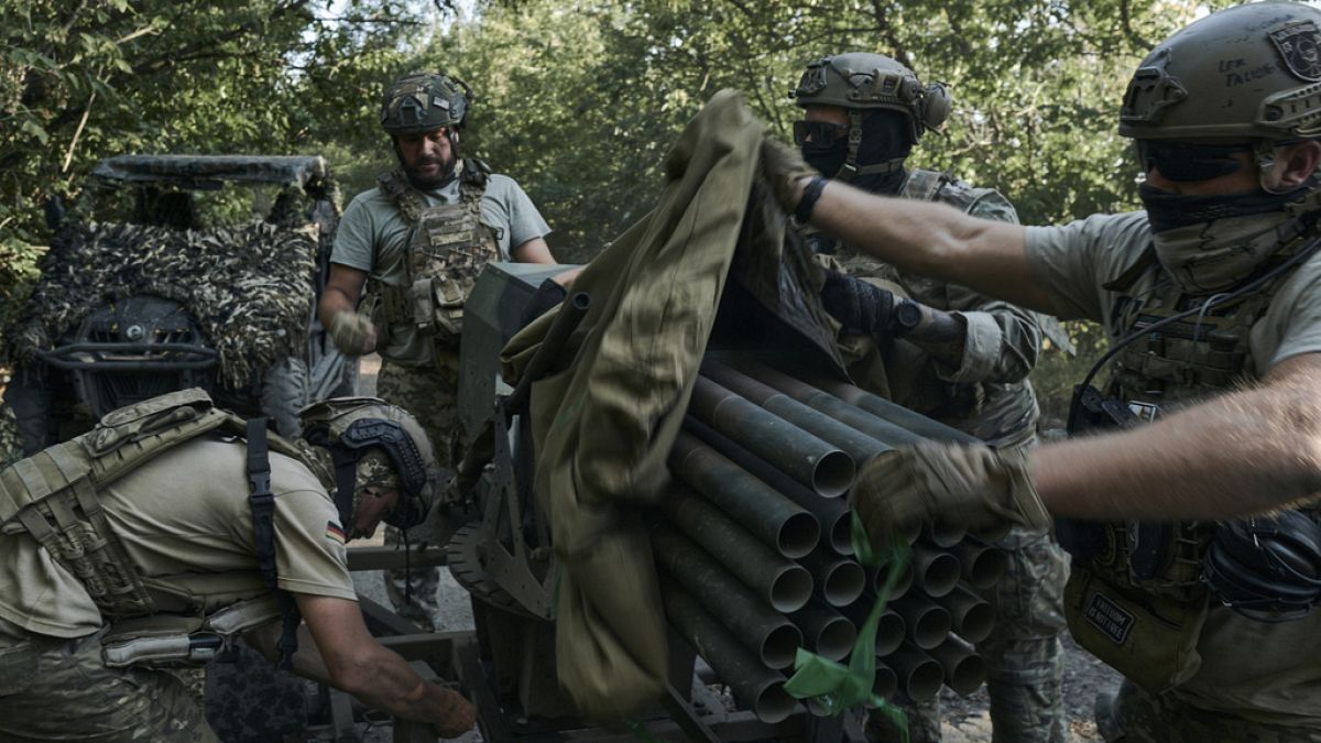Soldados ucranianos cerca de Bajmut, Ucrania