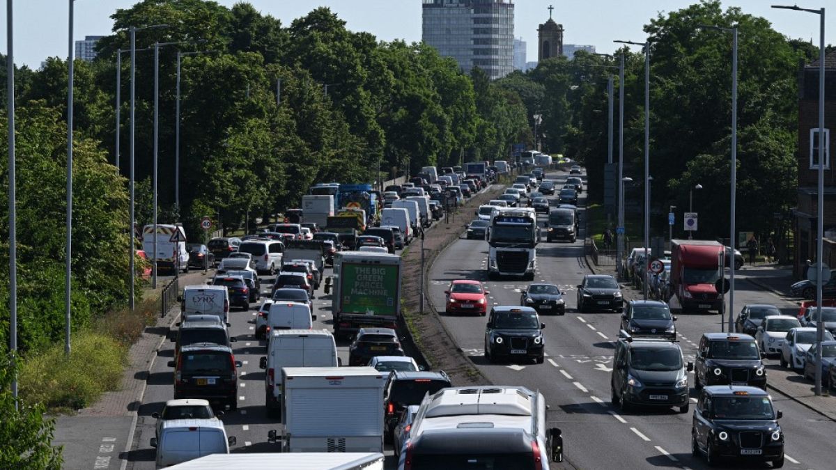 690.000 Fahrzeuge in London dürfen nicht mehr fahren. 