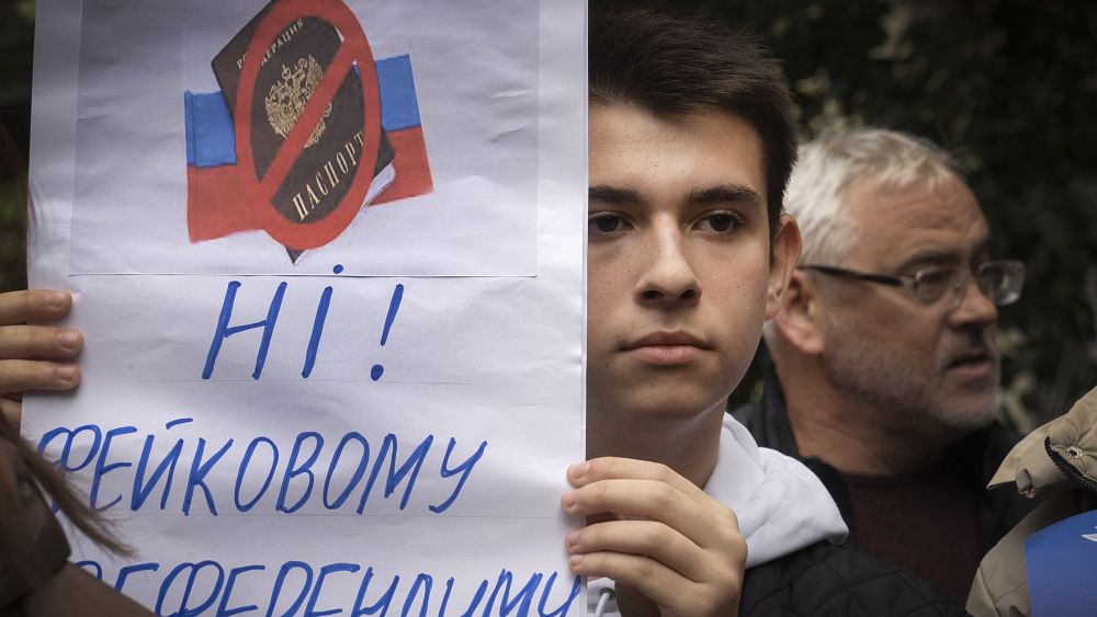 Würfel | Im Internet kursieren gefälschte Euronews-Videos über Ukrainer in Deutschland Würfel | Im Internet kursieren gefälschte Euronews-Videos über Ukrainer in Deutschland