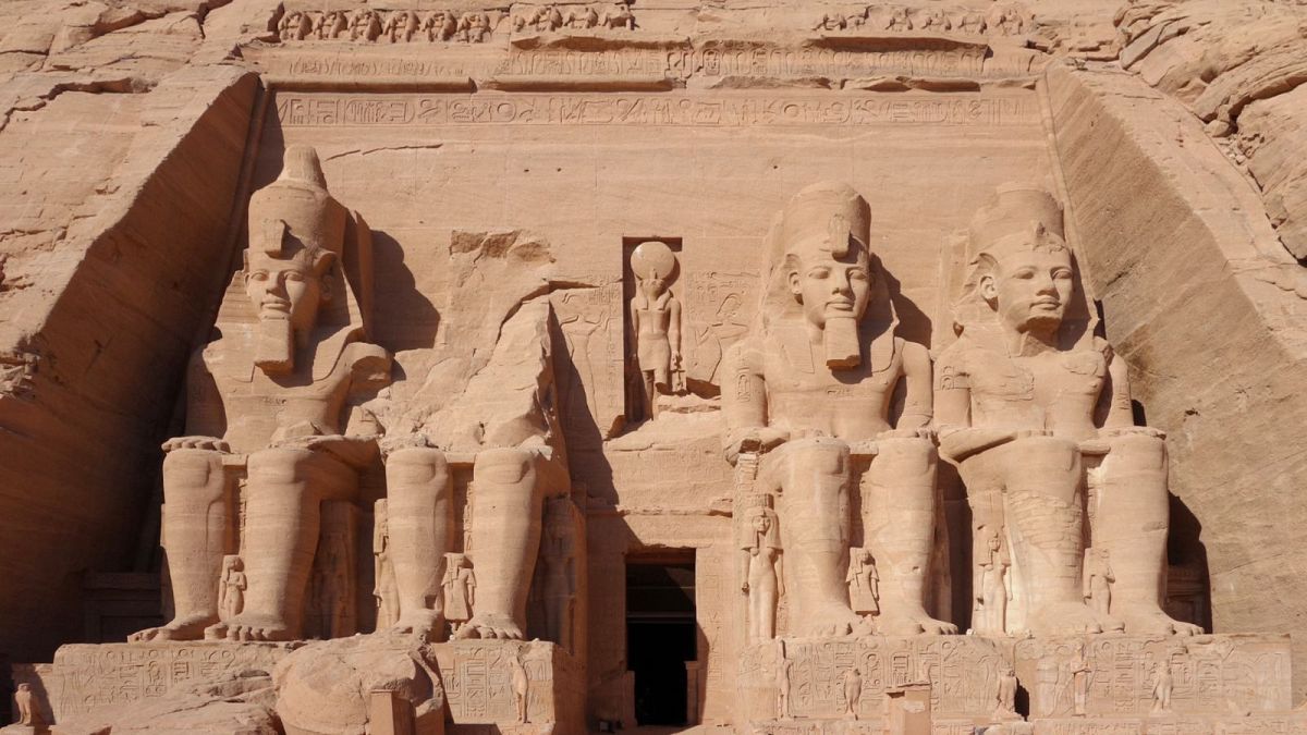 معبد ابوسمبل متعلق به رامسس دوم در مصر