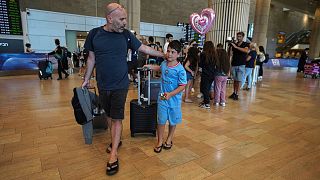 مسافران اسرائيلی پس از توقفی در عربستان به فرودگاه بن گوریون رسیدند