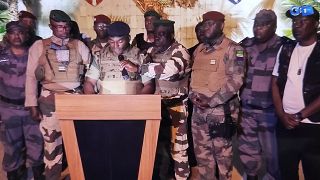 Coup d'État au Gabon : les militaires annoncent la fin du régime