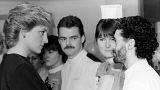 Diana speaks with HIV-positive nurse Shane Snape at Middlesex Hospital in 1987