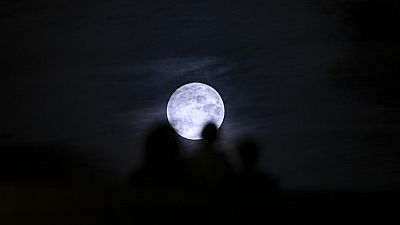 "Super Lua Azul" observada desde Paris