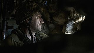 Ukrán katona egy bunkerban