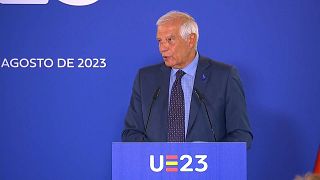 Josep Borrell sprach bei einer Pressekonferenz über die Erweiterung der EU.