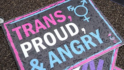 Секс манахими