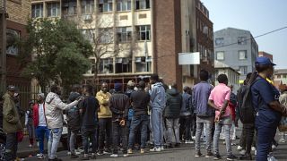 Afrique du Sud : enquête ouverte après l’incendie d'un immeuble