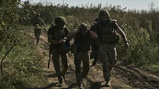 Украинские солдаты под Бахмутом
