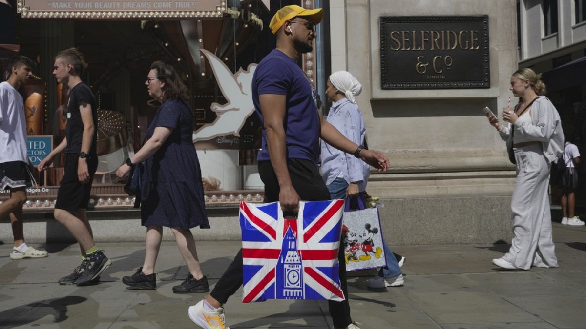 Увеличаването на публичните разходи в Обединеното кралство забавя икономическия растеж