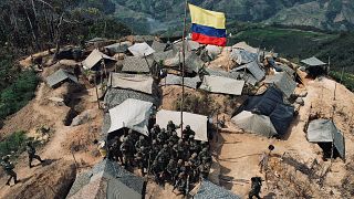 الجيش الكولومبي في أحد معسكرات فارك