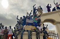 Unterstützer der Putschisten demonstrieren in der nigrischen Hauptstadt Niamey - 16.08.2023