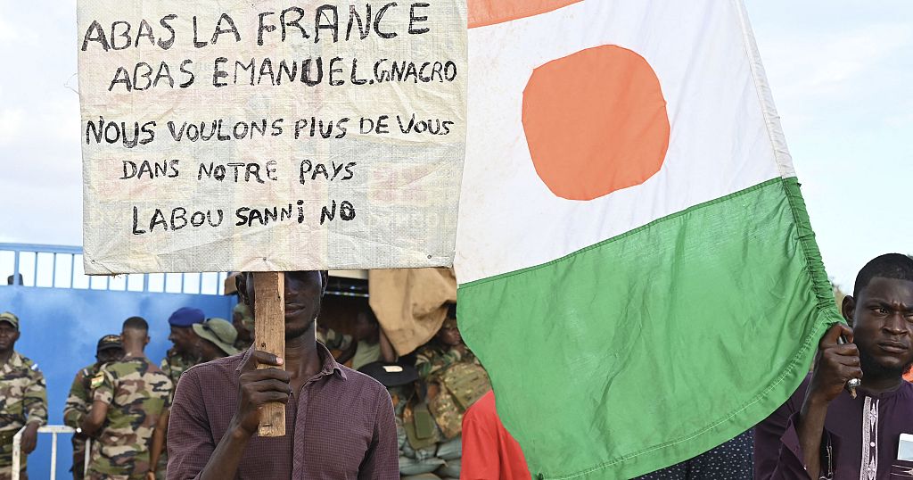 Niger: Thousands protest in third day of rallies demanding withdrawal of French troops