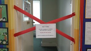 Ein geschlossenes Klassenzimmer in einer Grundschule in Leicester