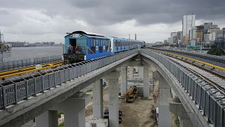 Nigeria: Passengers celebrate as Lagos metro rail project begins operations