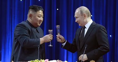 385px x 202px - Vladimir Putin y Kim Jong-un podrÃ­an reunirse pronto con motivo de la  guerra en Ucrania, dice EE.UU. | Euronews