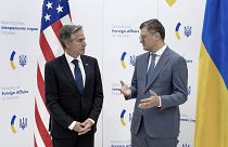 El ministro ucraniano de Asuntos Exteriores, Dmytro Kuleba y el secretario de Estado estadounidense, Antony Blinken, en Kiev, Ucrania, el miércoles 6 de septiembre de 2023.