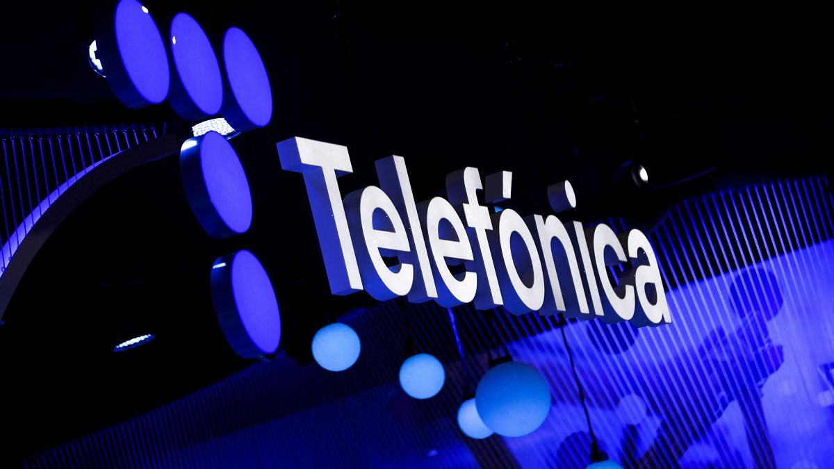 Telefónica is one of the largest telephone operators and mobile network providers in the world. 