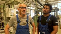 Migránsból vendégmunkás - így kerültek indonézek az alföldi kábelgyárba 