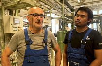 Migránsból vendégmunkás - így kerültek indonézek az alföldi kábelgyárba