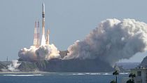 پرتاب موشک ژاپنی حامل یک فرودگر برای انجام تحقیقات بر سطح ماه 