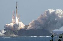 پرتاب موشک ژاپنی حامل یک فرودگر برای انجام تحقیقات بر سطح ماه