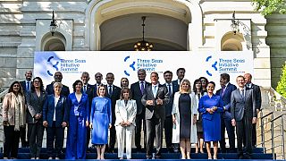A Három Tenger Kezdeményezés tagországainek képviselői Bukarestben, 2023. szeptember 7-én
