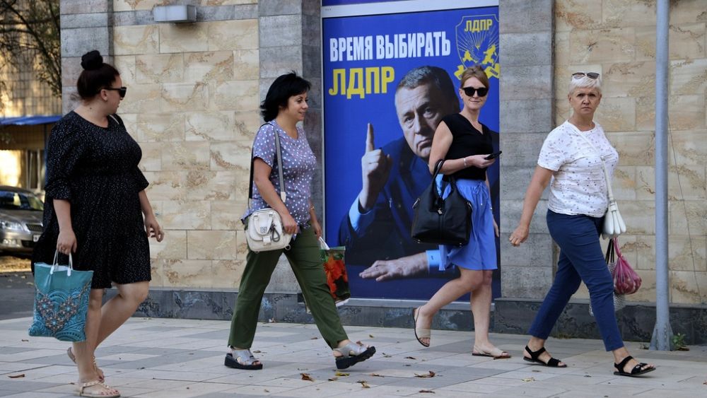 Russian officials plan local elections in occupied Ukraine at weekend thumbnail