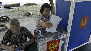 Votação em território controlado por forças russas na região de Donetsk