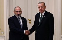 Erdoğan Paşinyan ile geçen yıl bir araya gelmişti (arşiv)