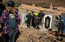 El Gobierno marroquí está siendo presionado para que acepte más ayuda internacional, mientras los equipos de rescate luchan contra el agotamiento.