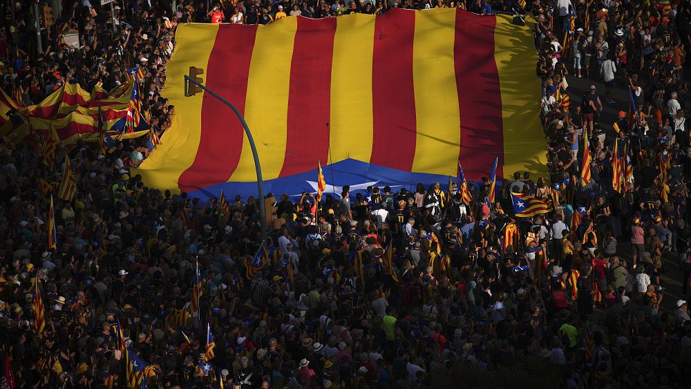 WATCH: Tens of thousands of Catalans march for independence in Barcelona