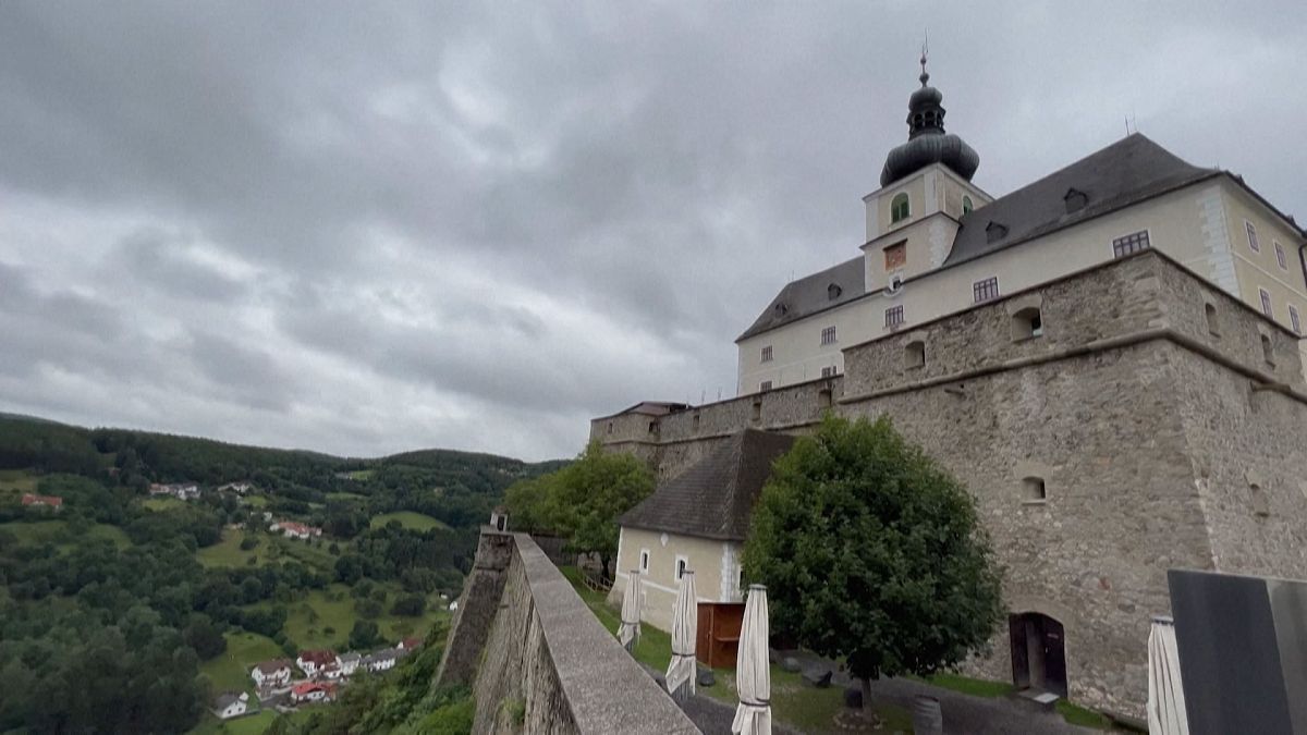 Burg Forchtenstein nel Burgendland, in Austria, uno dei pochi luoghi con una raffigurazione originale di Vlad Tepes