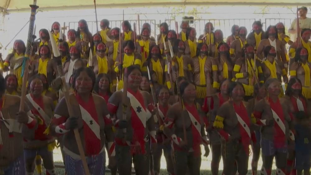 WATCH: Brazilian Indigenous women march to defend their rights and territories thumbnail