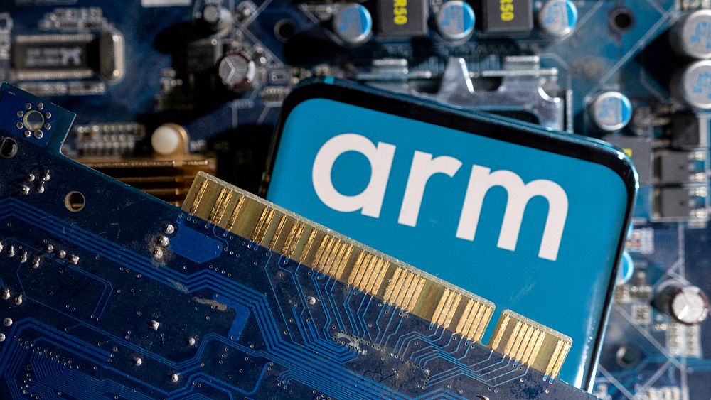 Chipmaker Arm is launching the biggest IPO of the year - Apple and Samsung are among the buyers thumbnail