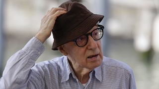 Woody Allen a "Coup de Chance" című film fotózásán a 80. Velencei Filmfesztiválon, 2023. szeptember 4-én