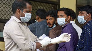 Hindistan'da Nipah virüsünden iki kişinin hayatını kaybetmesinin ardından 700'ü aşkın kişi test edilmeye başlandı