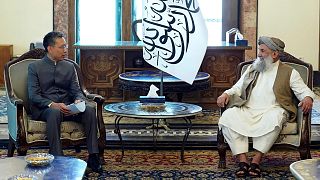 ملاقات سفیر جدید چین با محمد حسن آخوند، رئيس حکومت طالبان