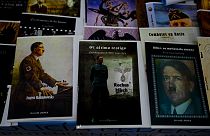 Parte de los libros incautados en Argentina