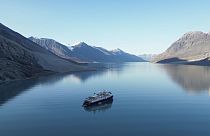 Imagen del crucero varado en Groenlandia