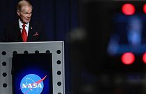 بیل نلسون، رئیس سازمان فضایی آمریکا ناسا، در کنفرانس مطبوعاتی درباره بشقاب‌ پرنده‌ها