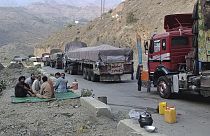 Pakistan ve Afganistan arasındaki sınır kapısı