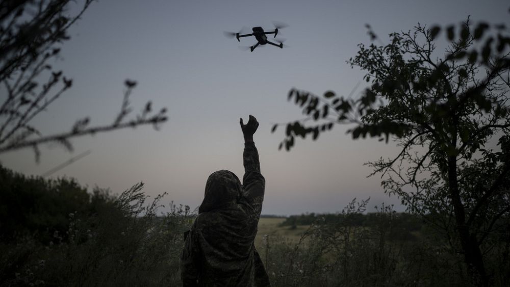 Дронове и роботи: Как войната в Украйна стимулира технологичните иновации